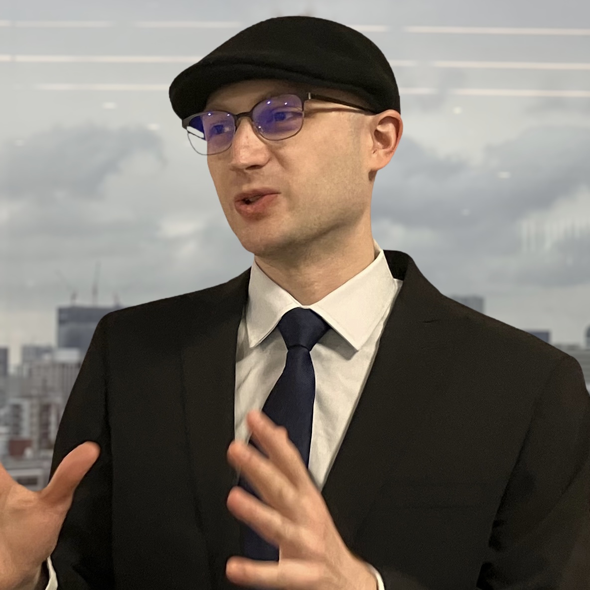 Simon McFarlane